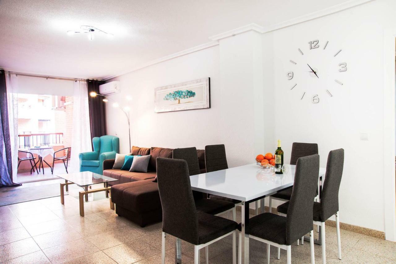 Holiday Royal Suite Concordia Torrevieja Exteriör bild